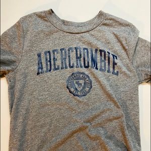 Short sleeve t shirt